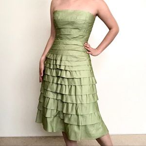 BCBGMaxAzria Green Layered / Tiered Strapless Cocktail Dress - Size 2